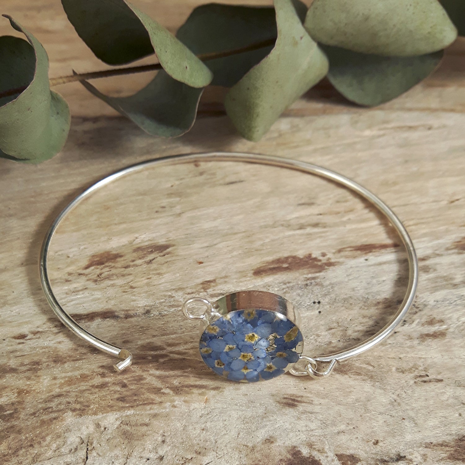 Flores Forget-Me-Not Round Bangle