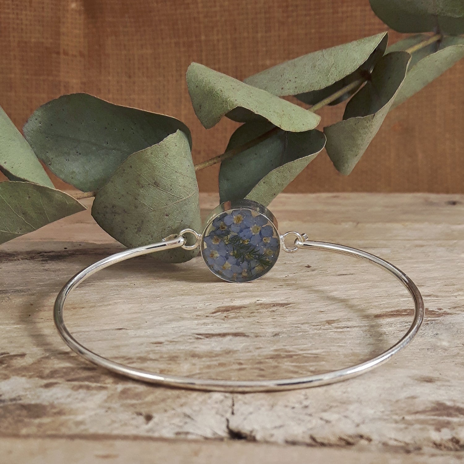 Flores Forget-Me-Not Round Bangle