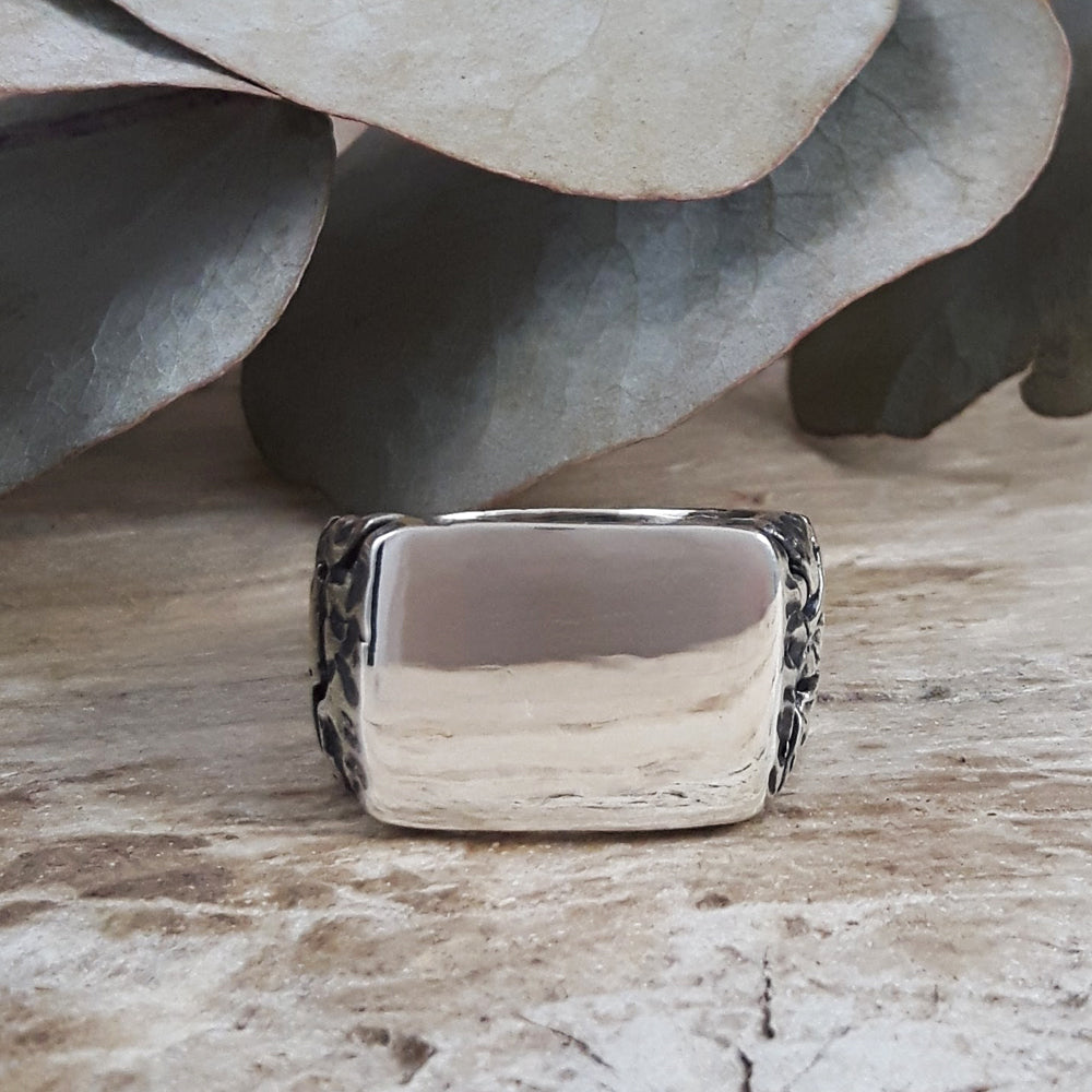 Foresta Ivor Signet Ring