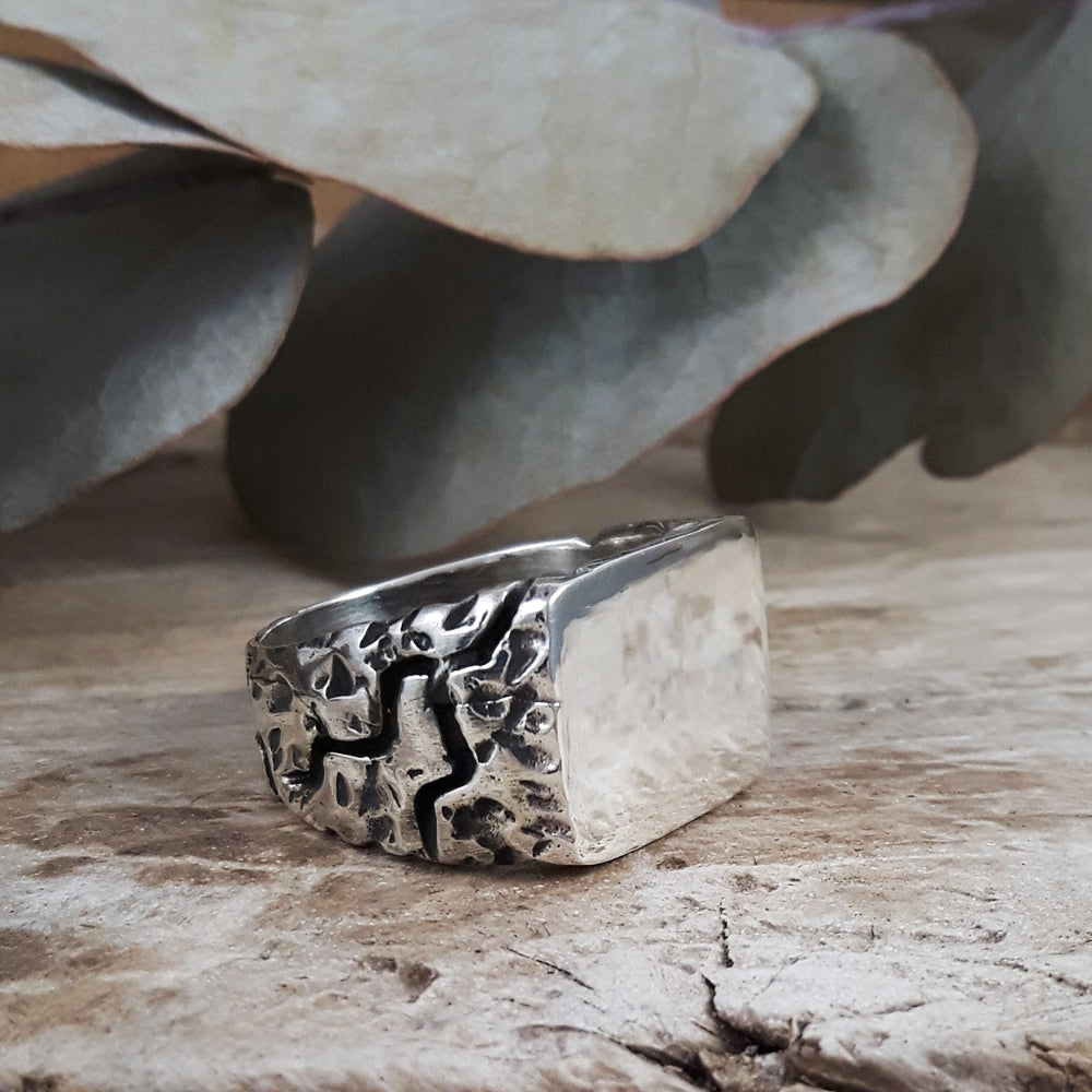 Foresta Ivor Signet Ring