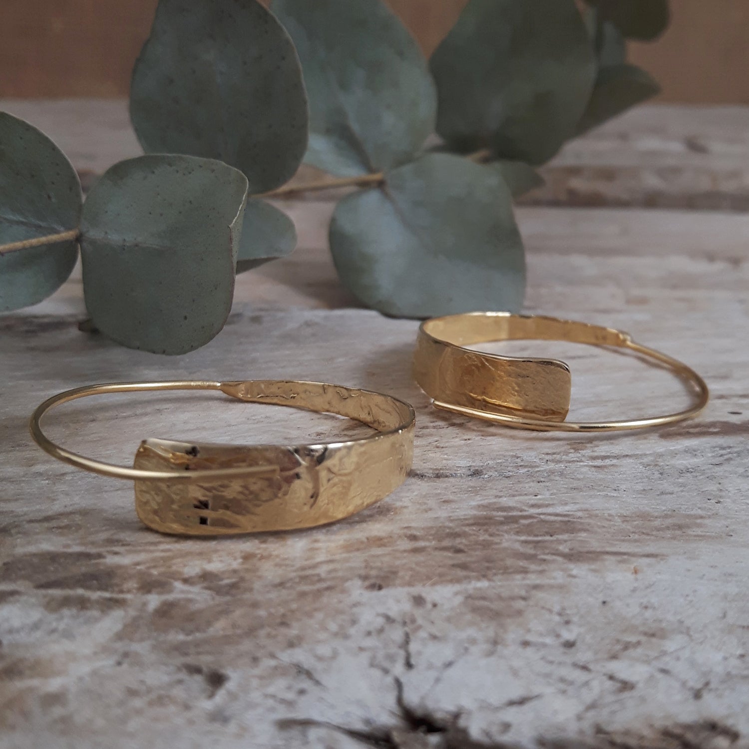 Foresta Divine Hoop Gold Earrings