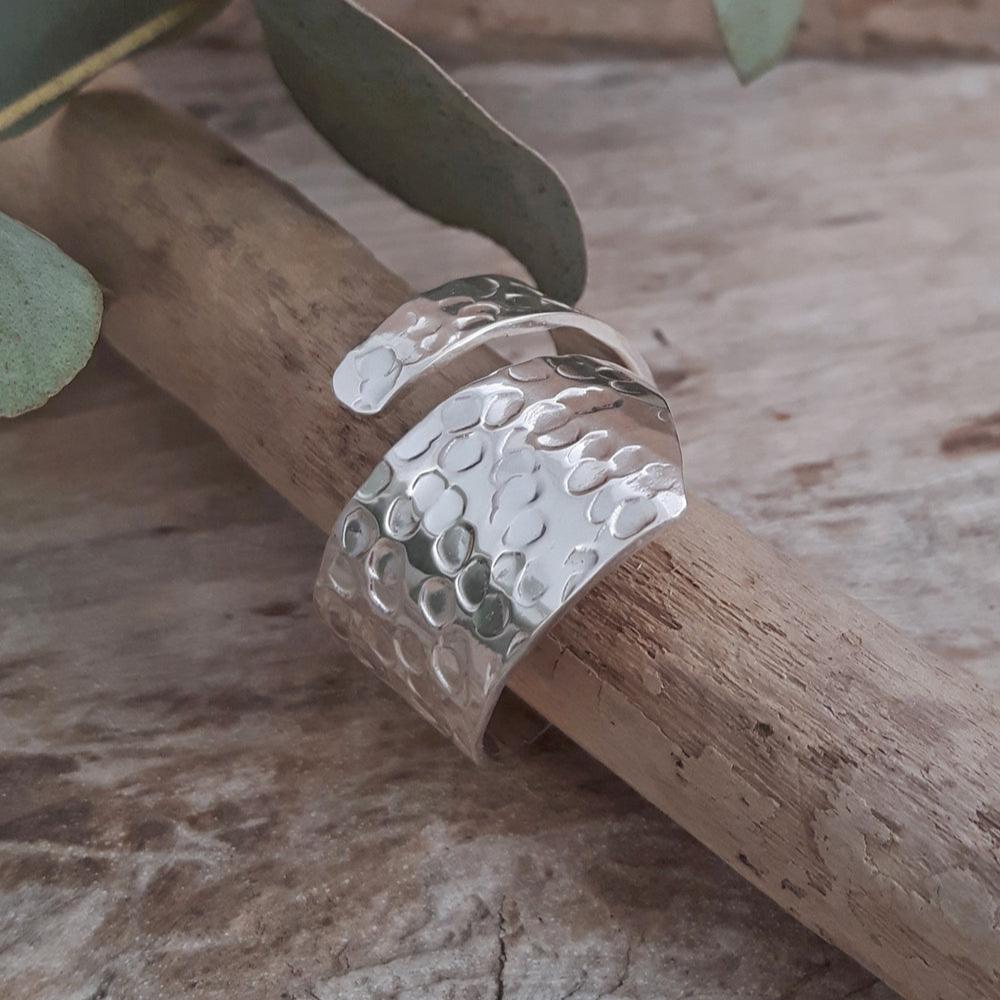 Foresta Divine Hammered Ring