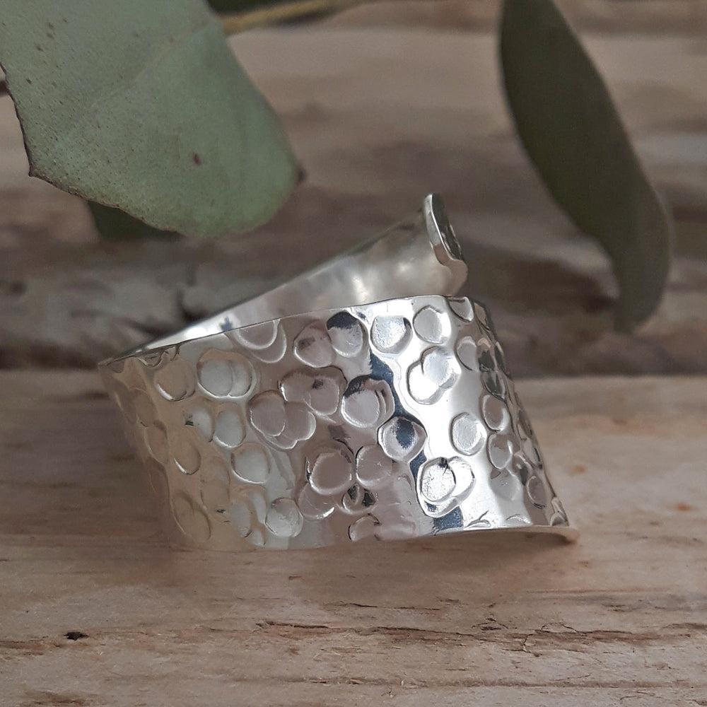 Foresta Divine Hammered Ring