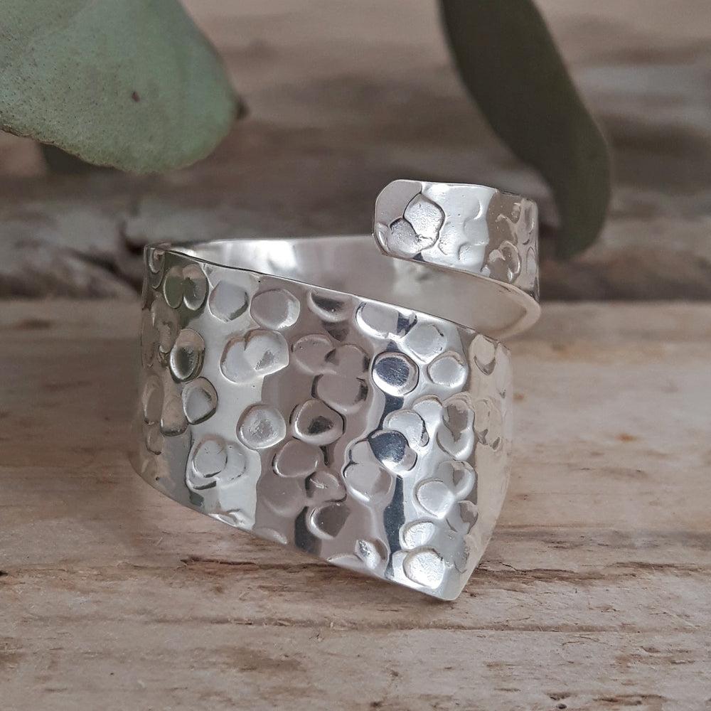 Foresta Divine Hammered Ring