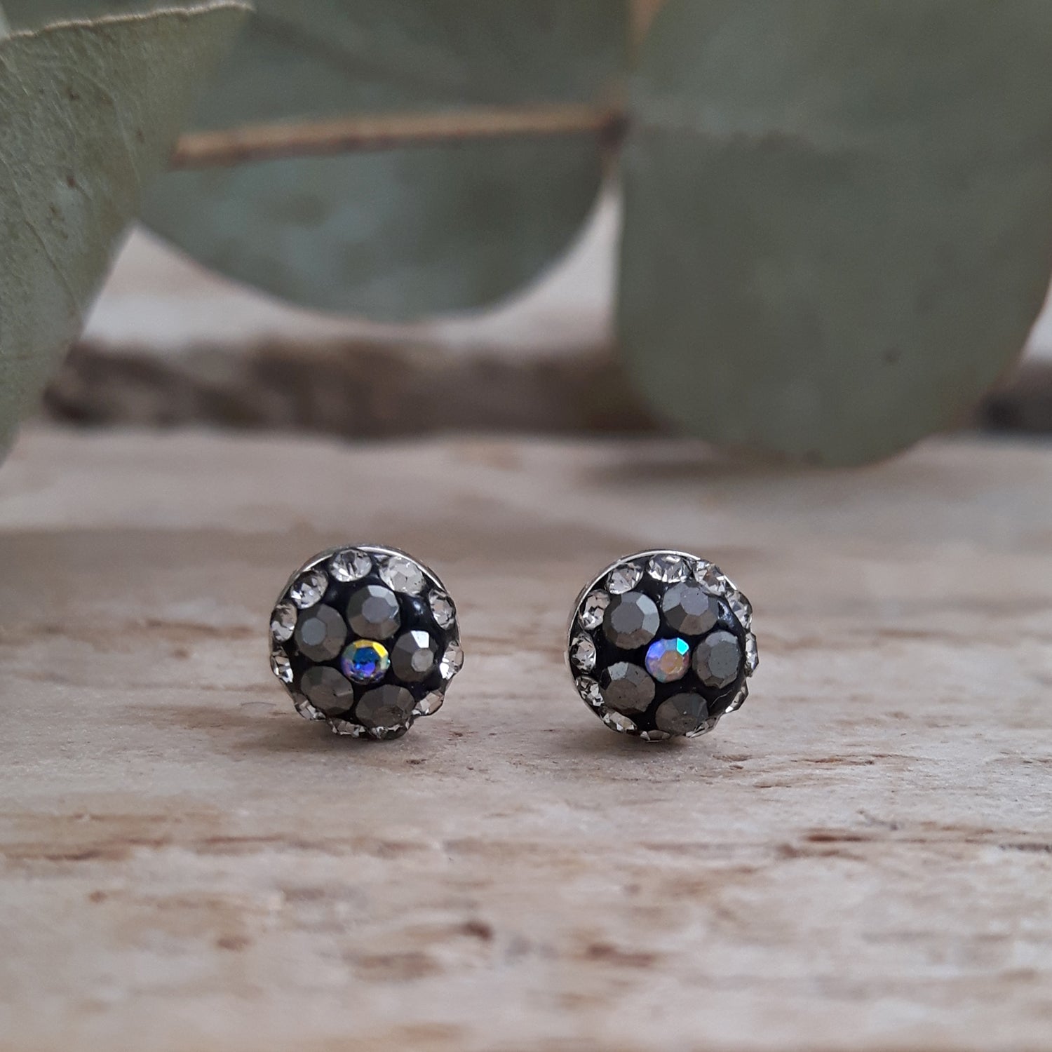 Gala Tiny Jet Stud Earrings