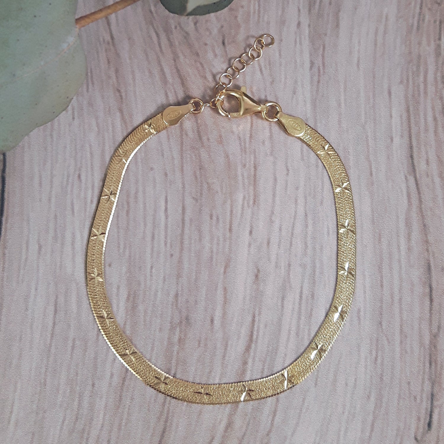 Gold Star Snake Chain Bracelet 17–19.5cm