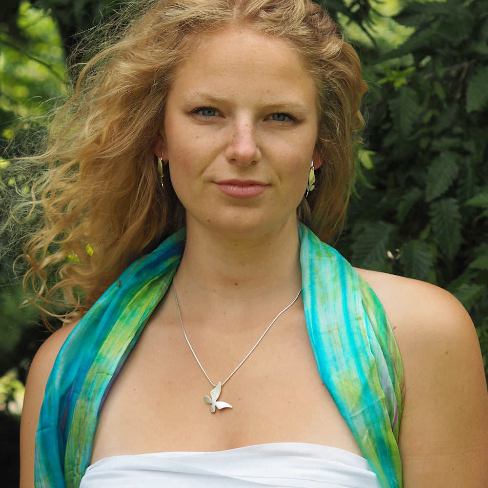 Mariposa Small Matt Pendant