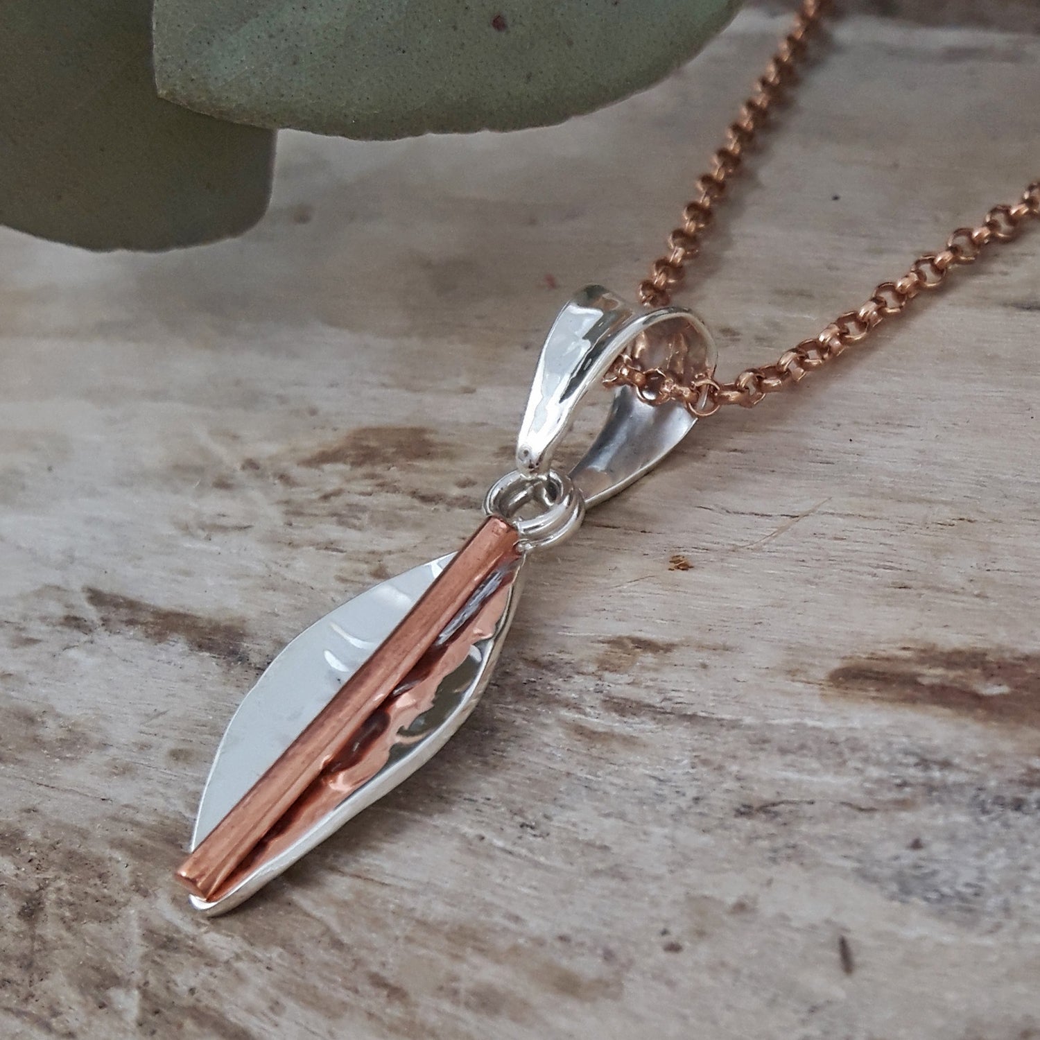 Marseille Leaf Ag/Cu Pendant