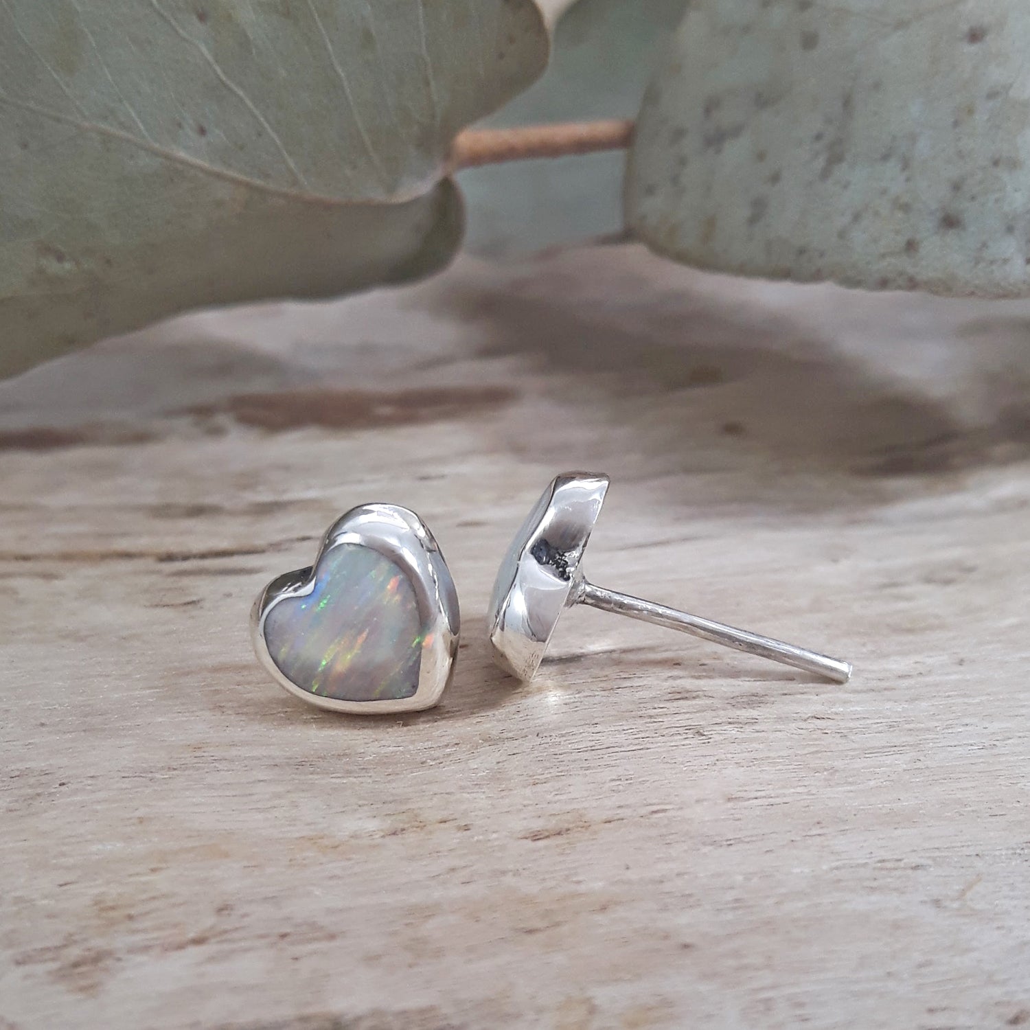 Flinder Heart White Small Stud Earrings