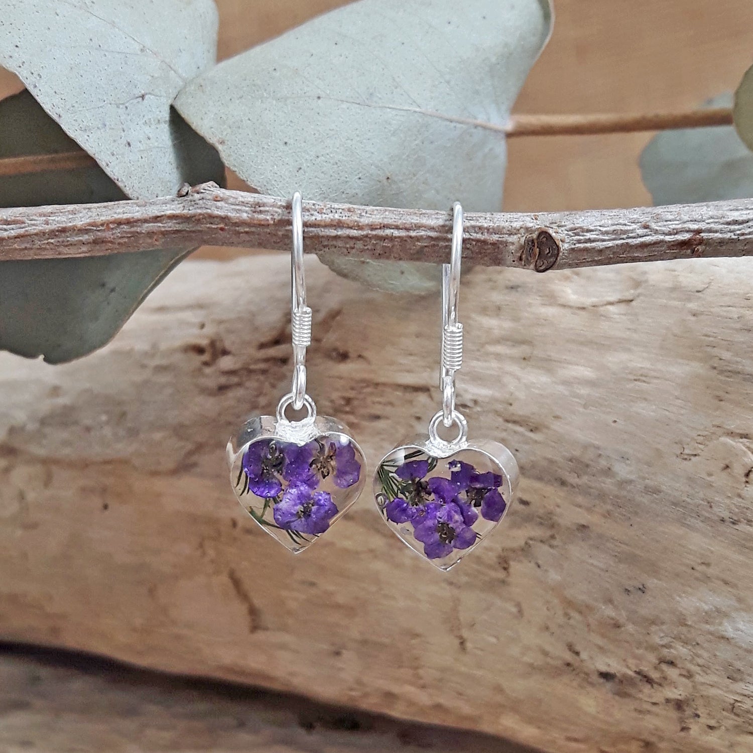 Flores Heather Heart Drop earrings