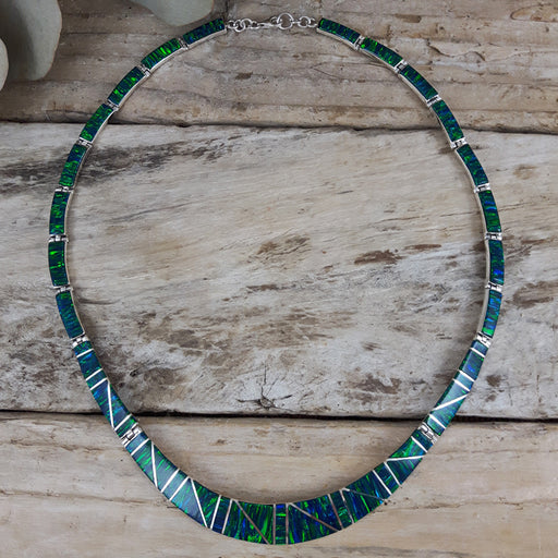 PERFECTLY IMPERFECT Flinder Nouveau Emerald Necklace