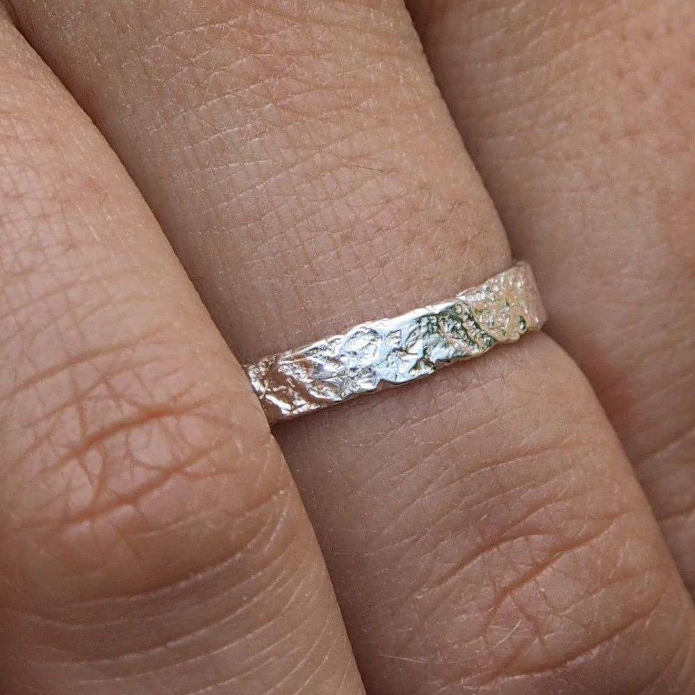 Foresta Orla Textured Ring