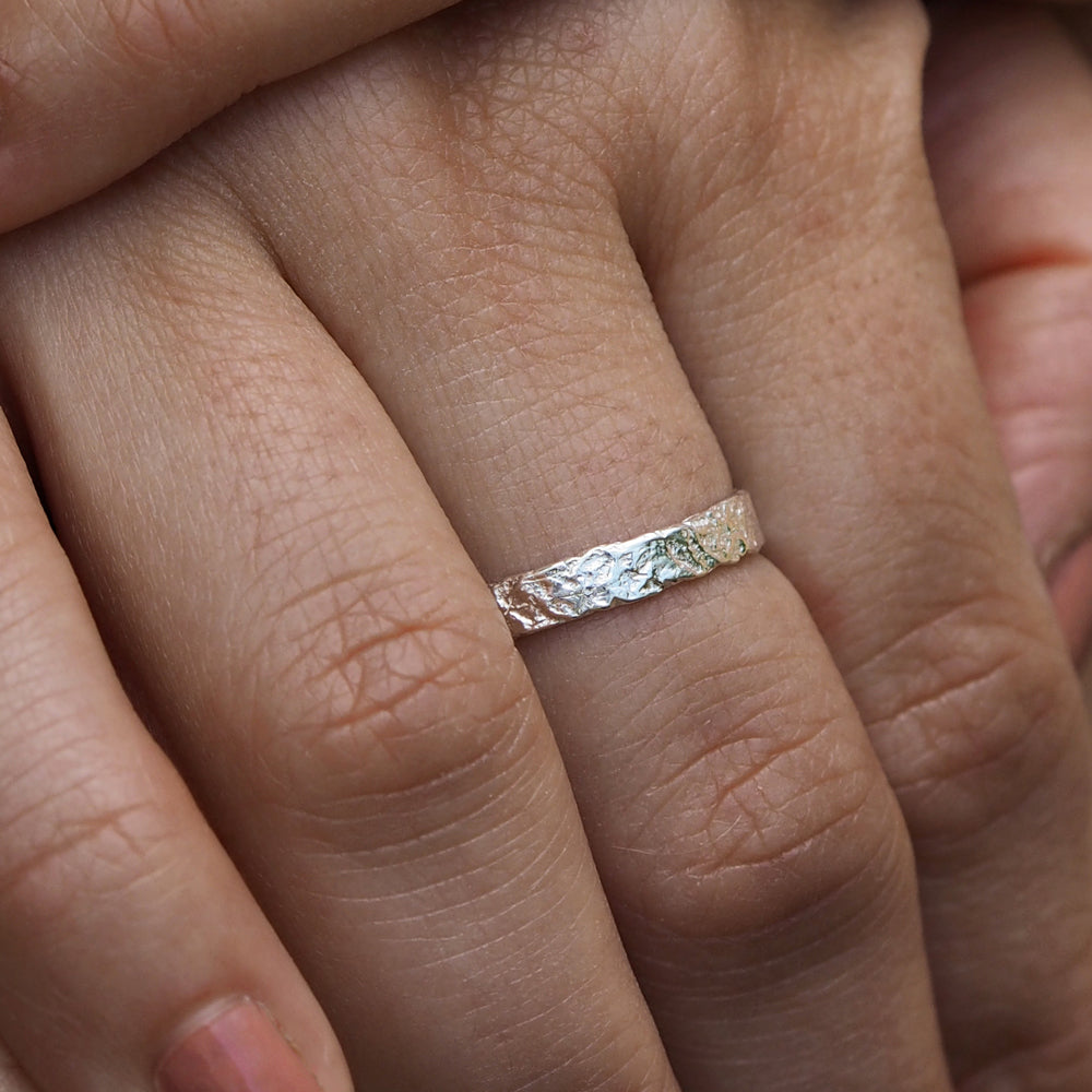 Foresta Orla Textured Ring