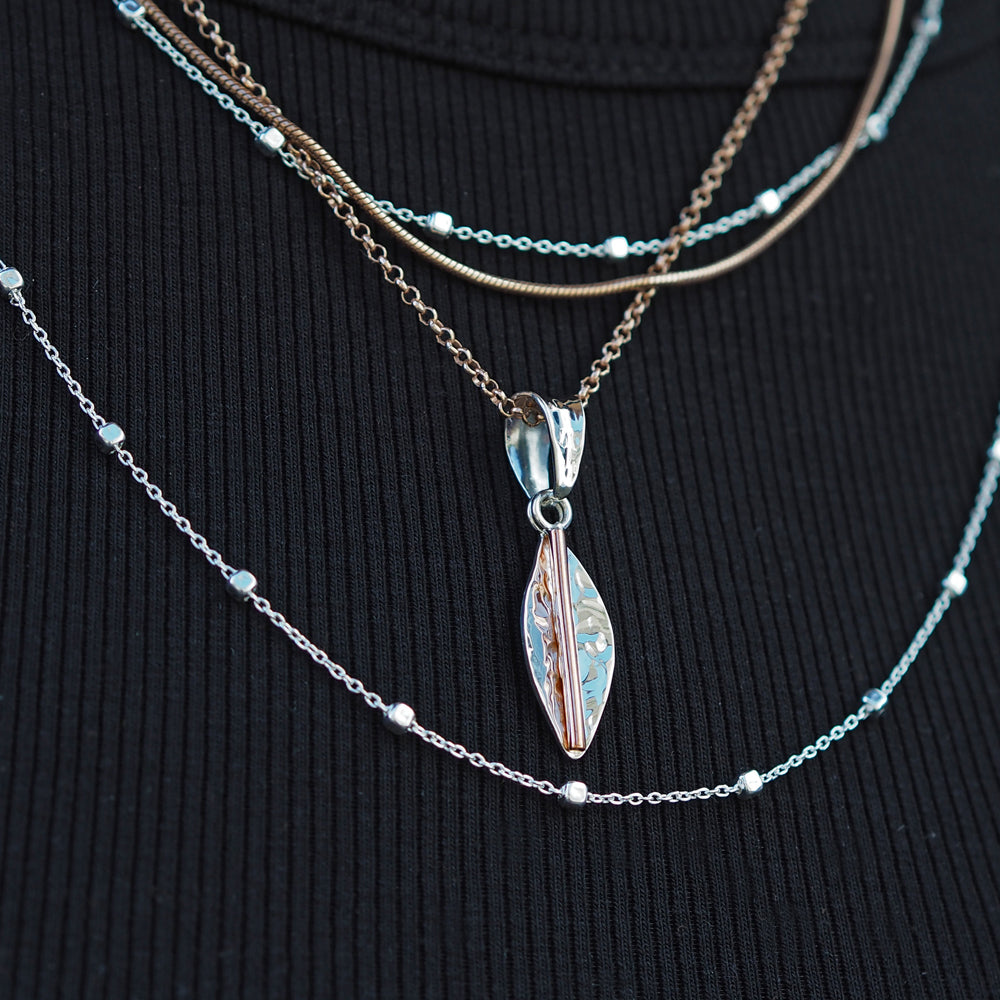 Marseille Leaf Ag/Cu Pendant