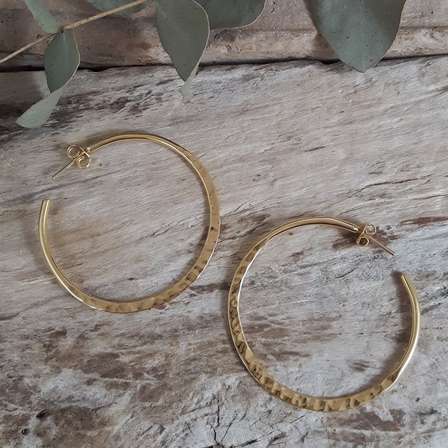 Toro 4cm Hammered Gold Hoop Earrings