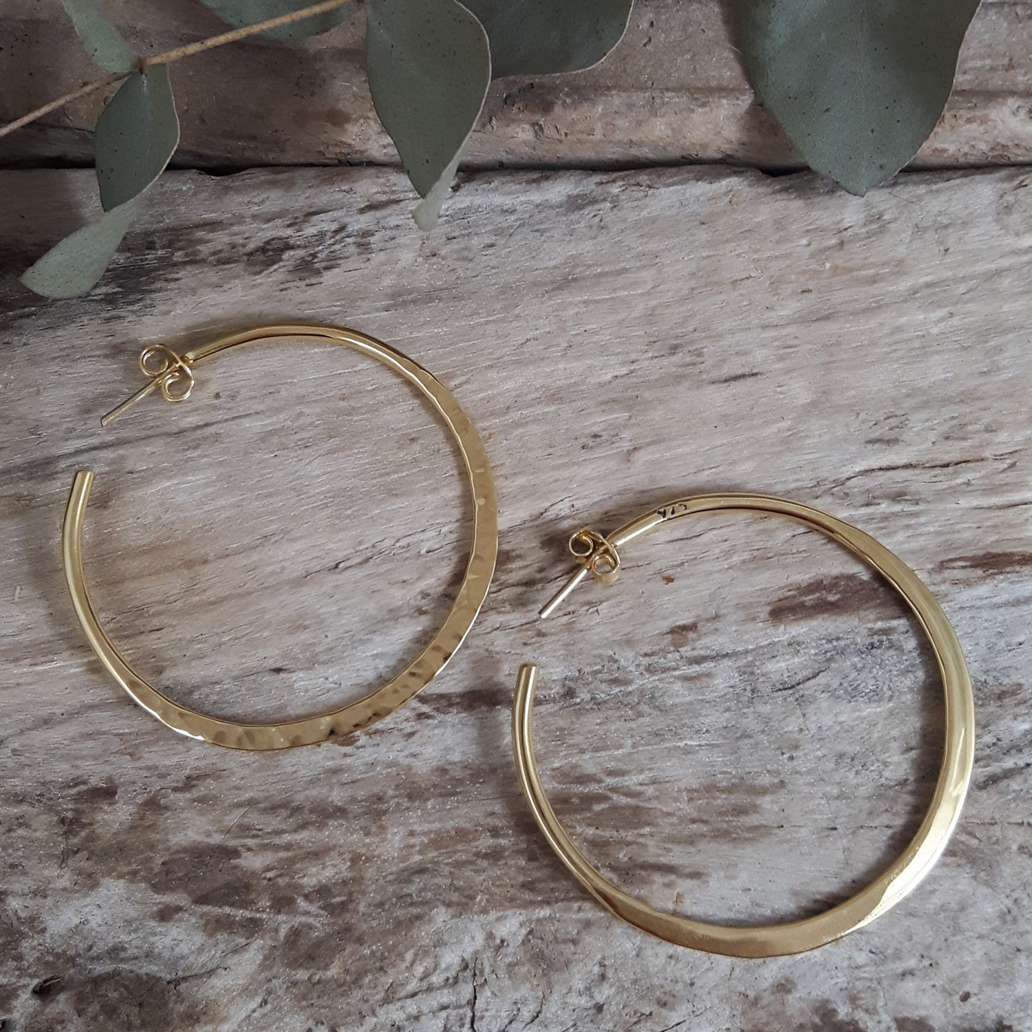 Toro 4cm Hammered Gold Hoop Earrings