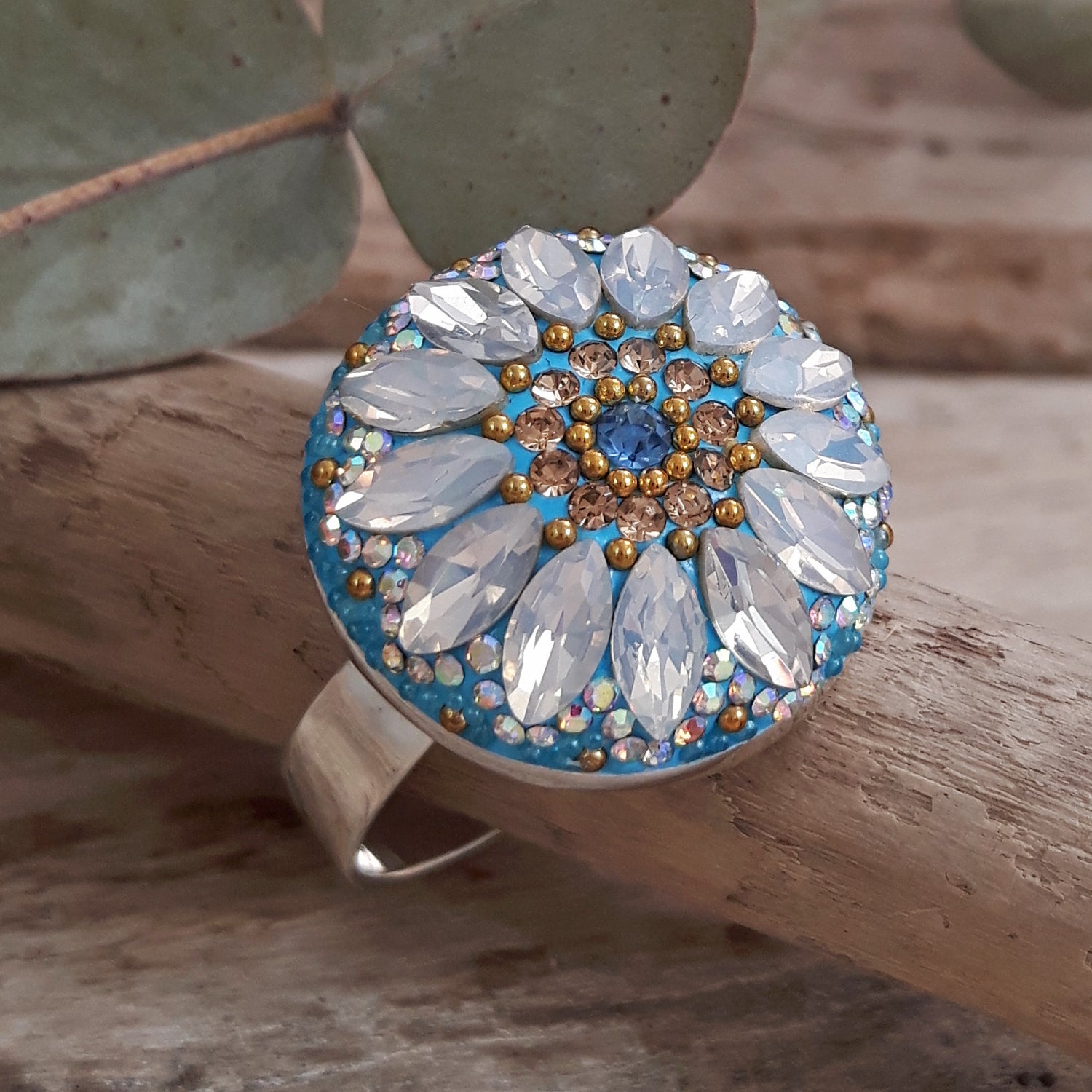 adjustable sterling silver daisy disc ring turquoise detail
