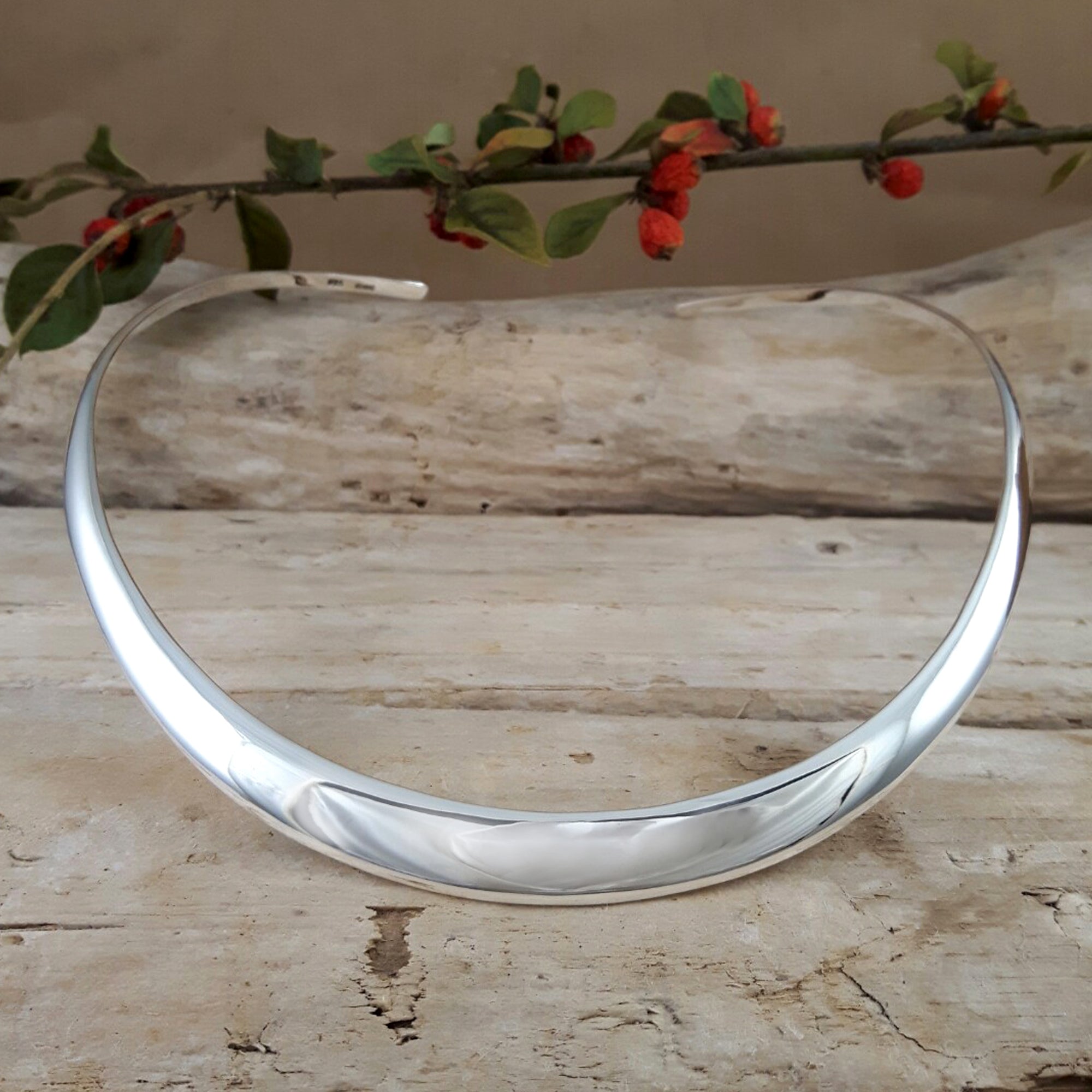Classic Silver Polished Choker