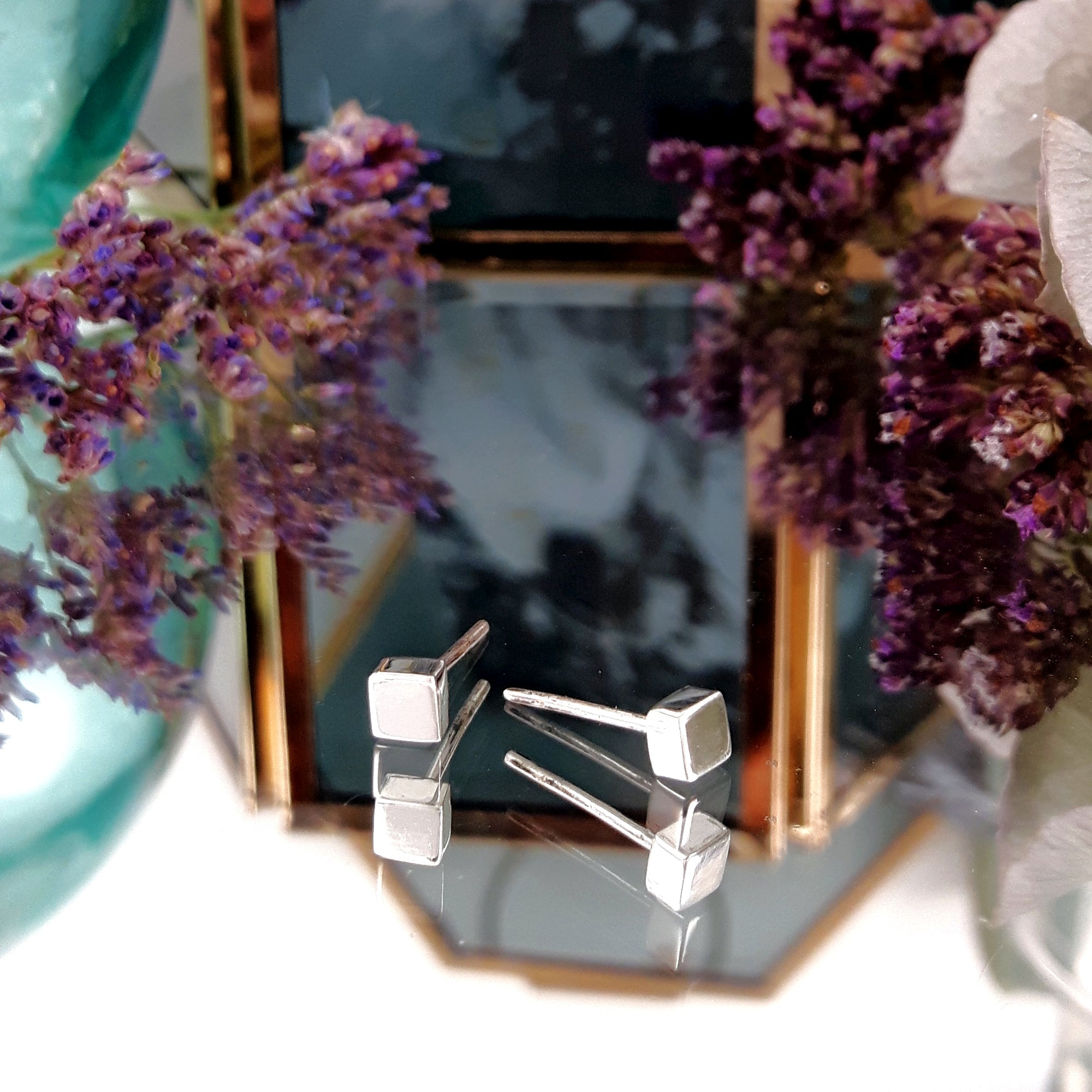 Dainty Polished Square Stud