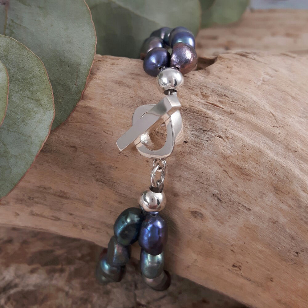 Ella Iridescent Pearl Bracelet