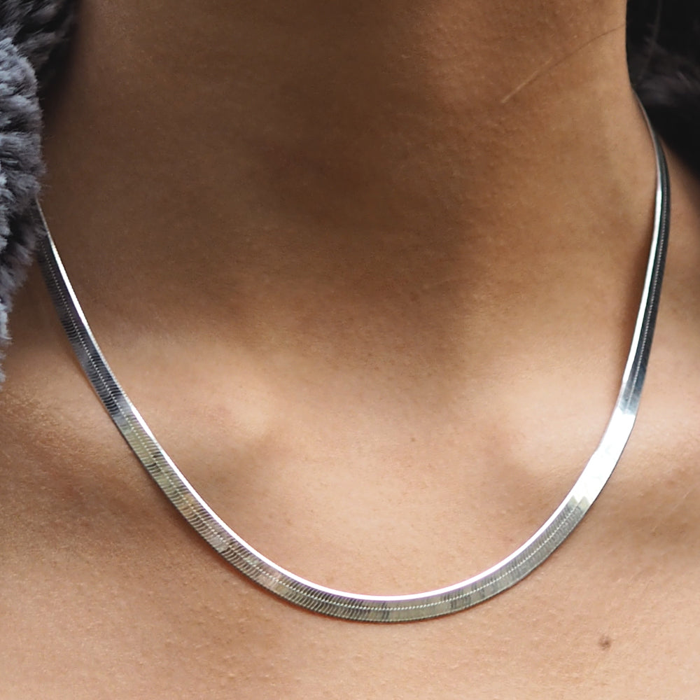 Contemporary Ladies Classic Sterling Silver Choker Jewellery