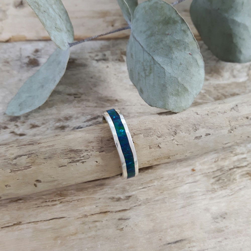 flinder-emerald-cultured-opal-ring-uk-designed
