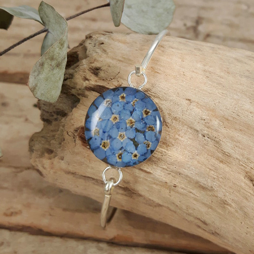 Flores Forget-Me-not Round Bangle