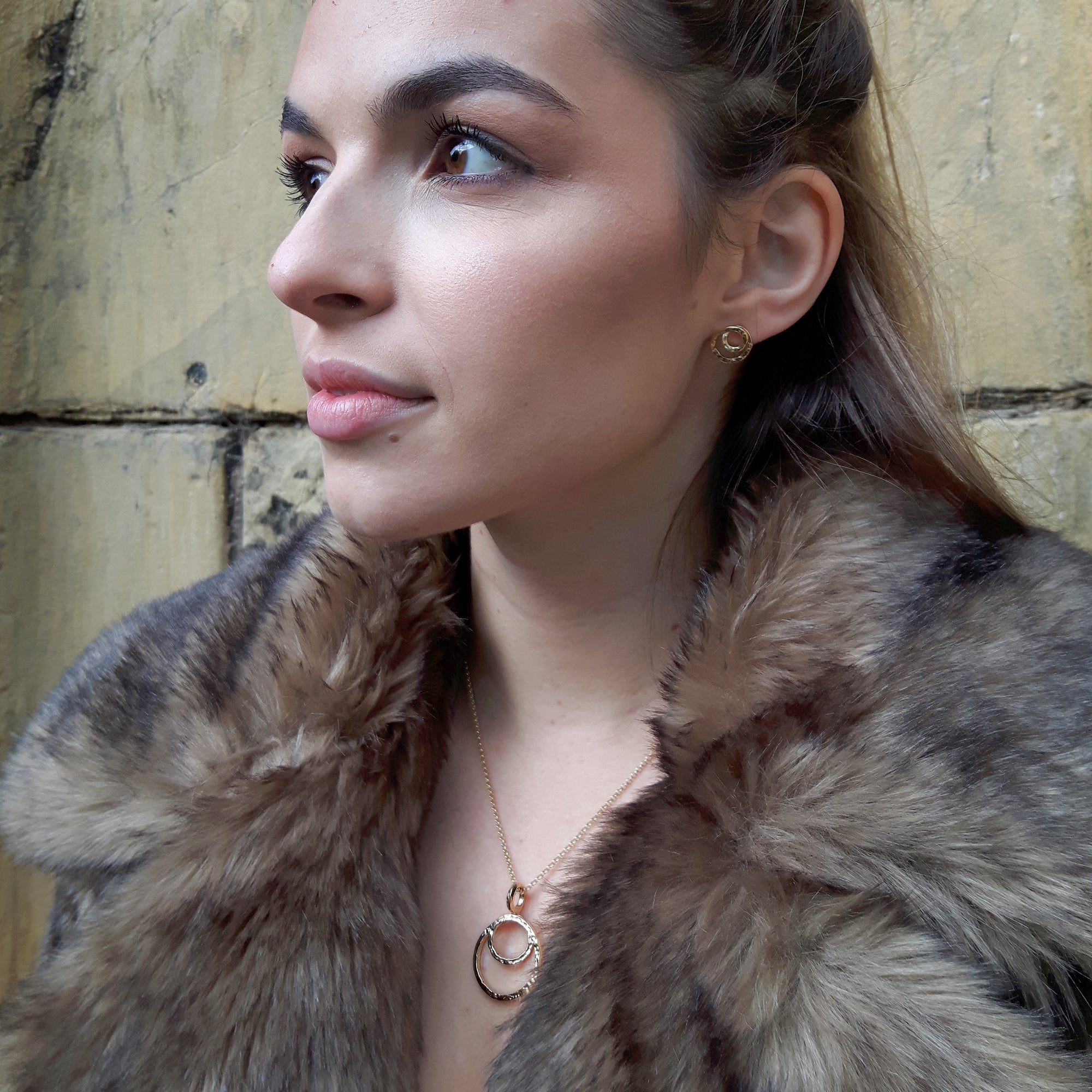 Foresta Caracol Gold Stud Earrings