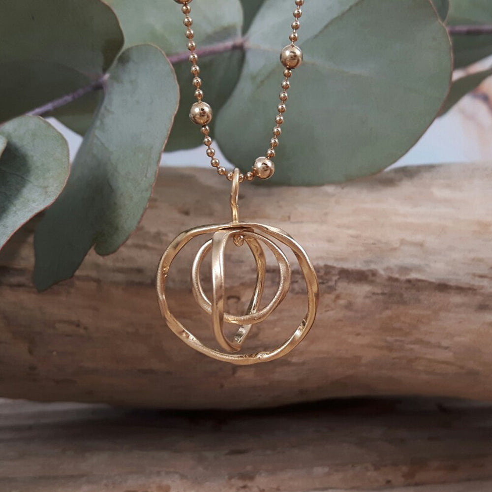 Lattice Trio Small Gold Pendant