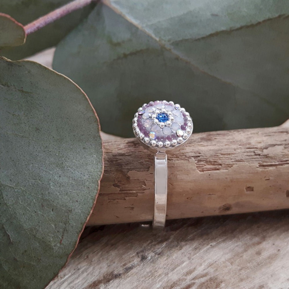 close up lilac ring micro bead detail