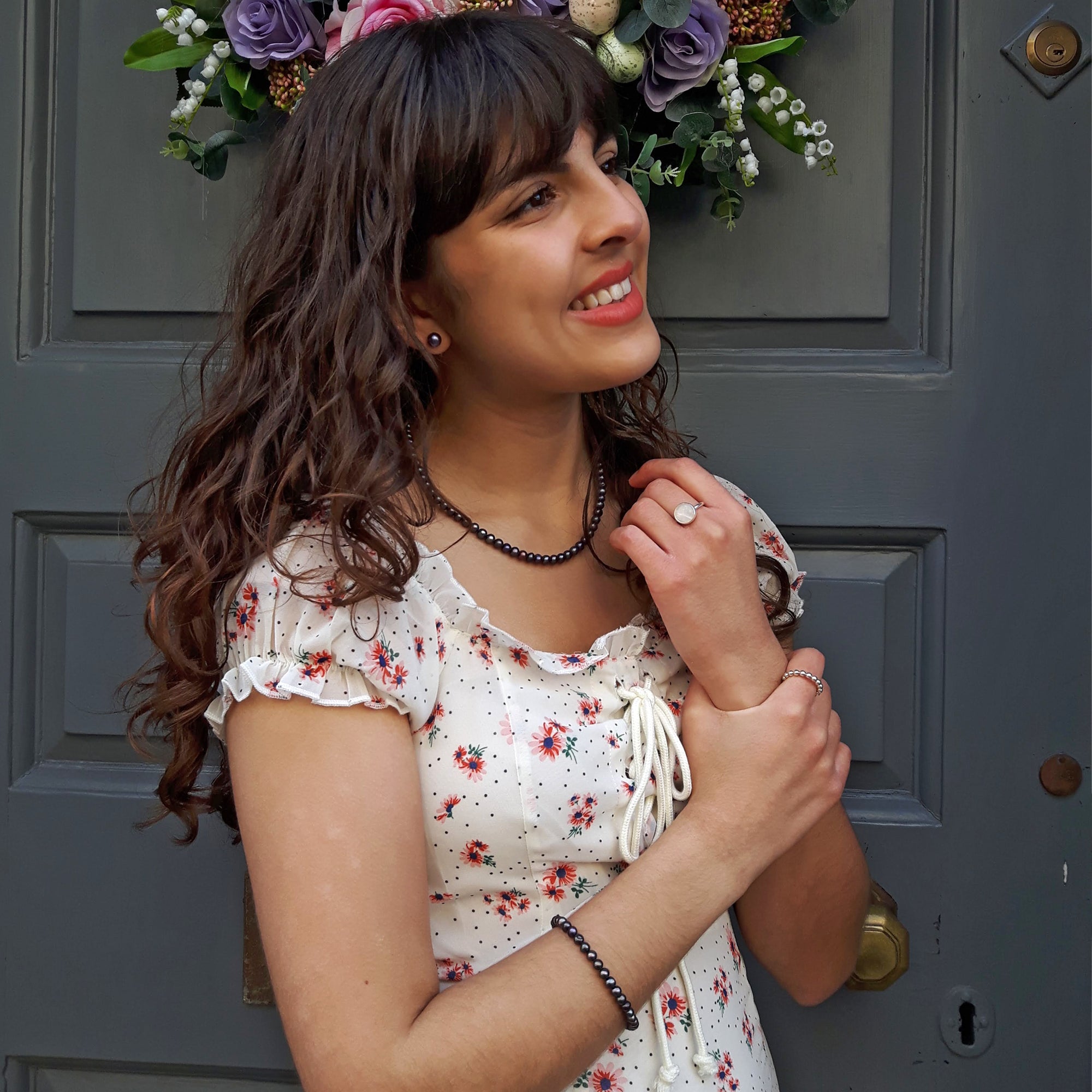 Mary Grey Pearl Necklace