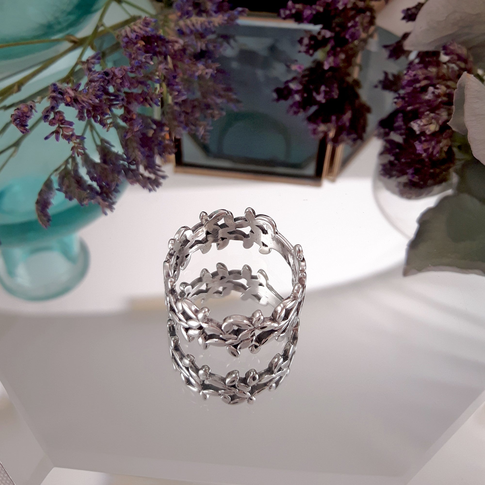 Primavera Polished Ring