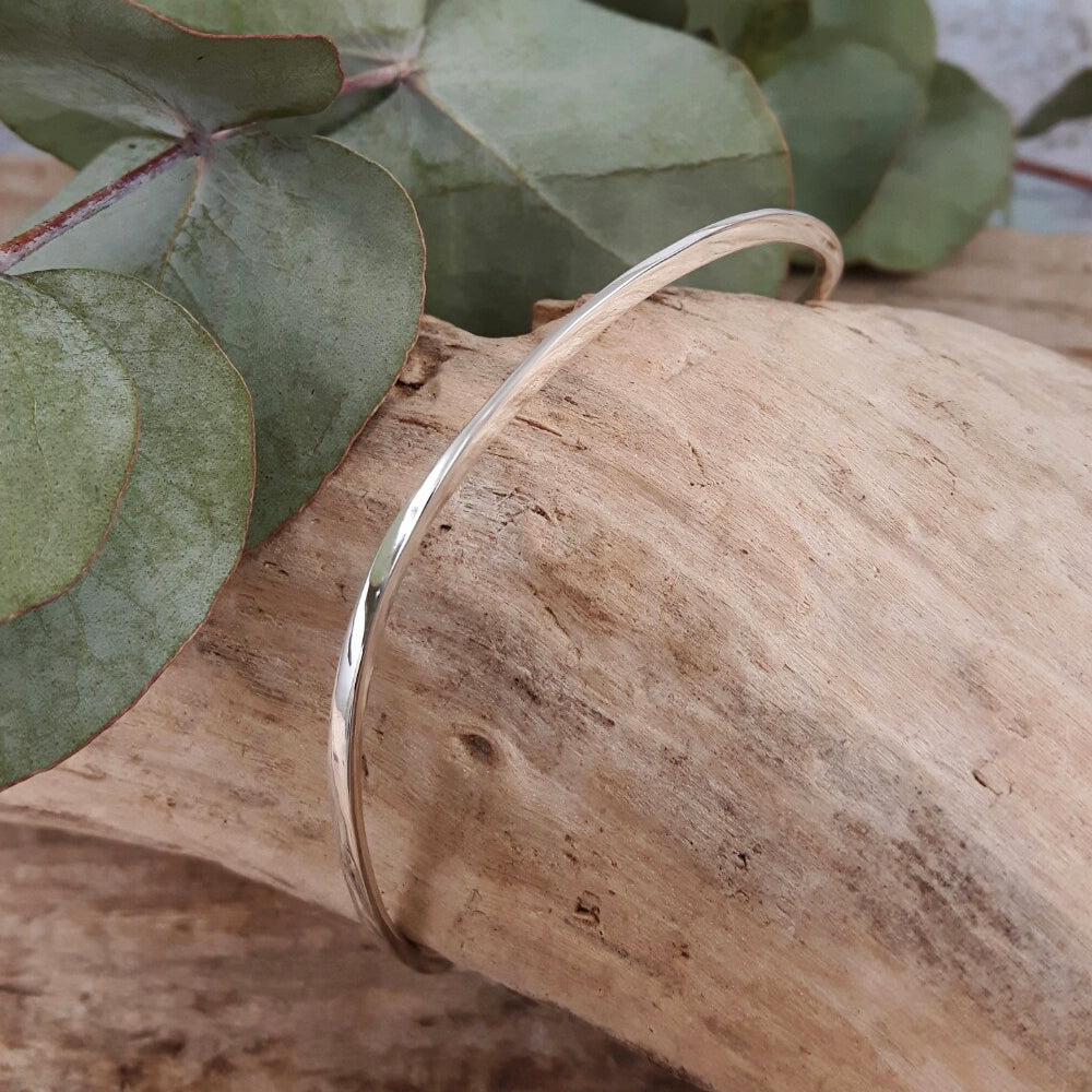 Toro Round Polished Silver Bangle