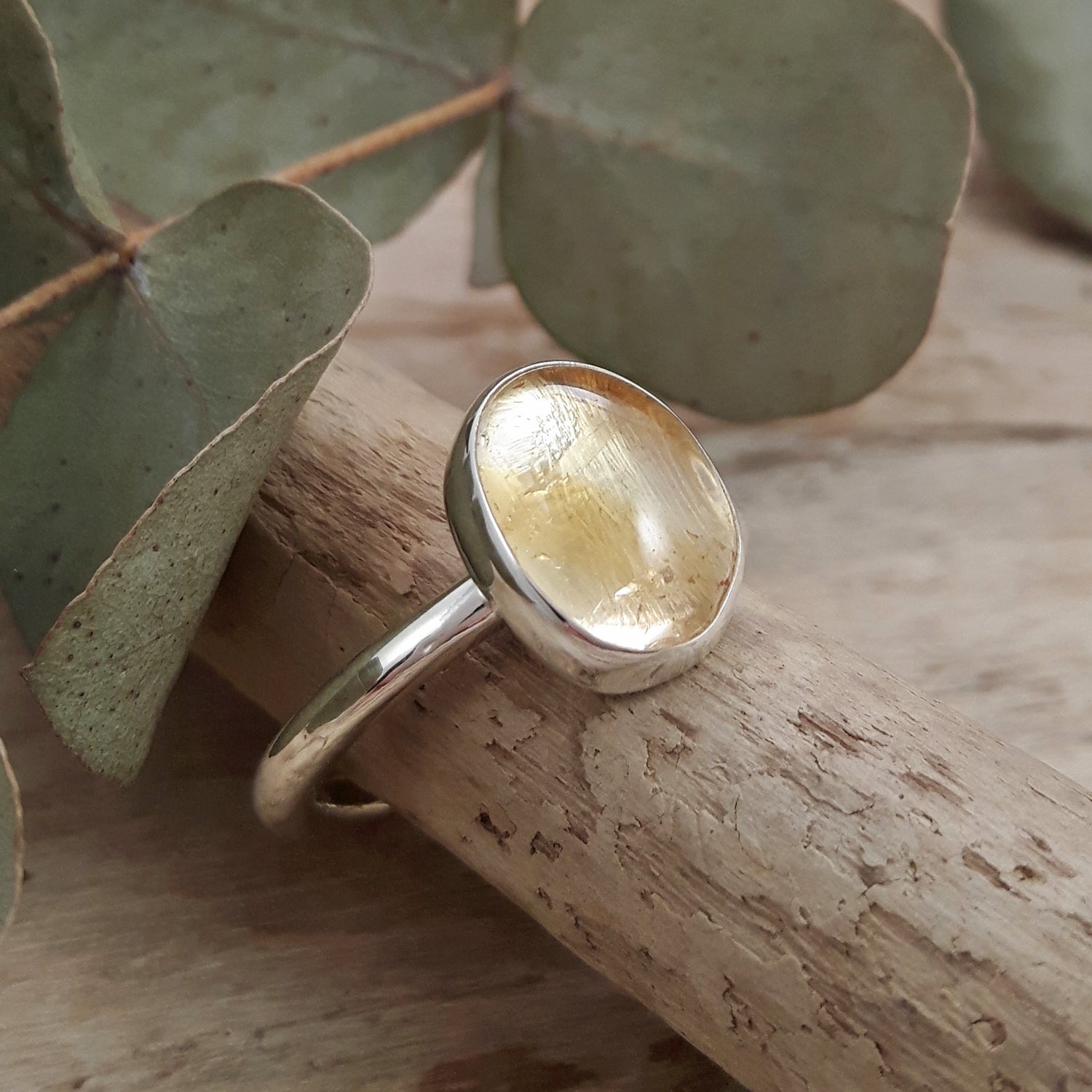 Alba Citrine Ring