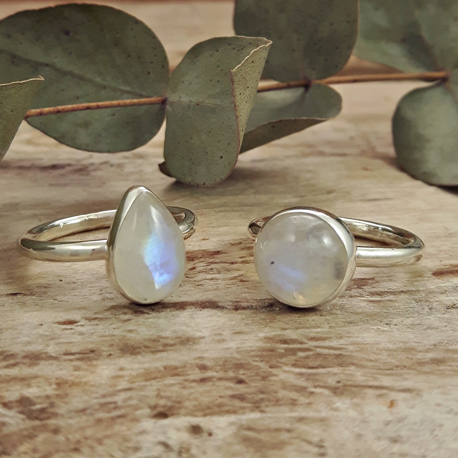 Alba Moonstone Ring