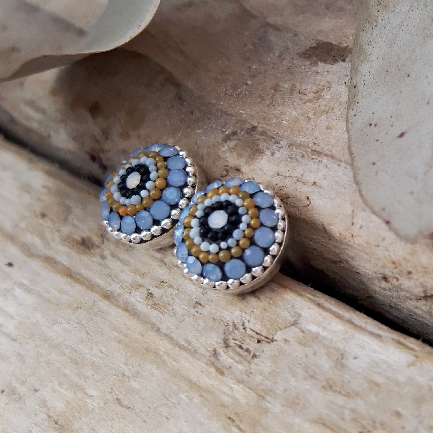 Allegra Highland Glow Round Stud Earrings