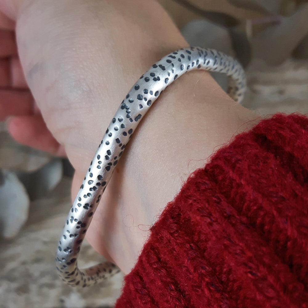 Balam Tubo Square Bangle 6.5cm