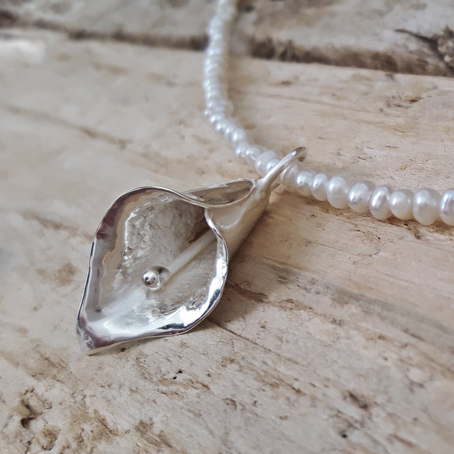 Foresta Calla Lily & Pearl Necklace