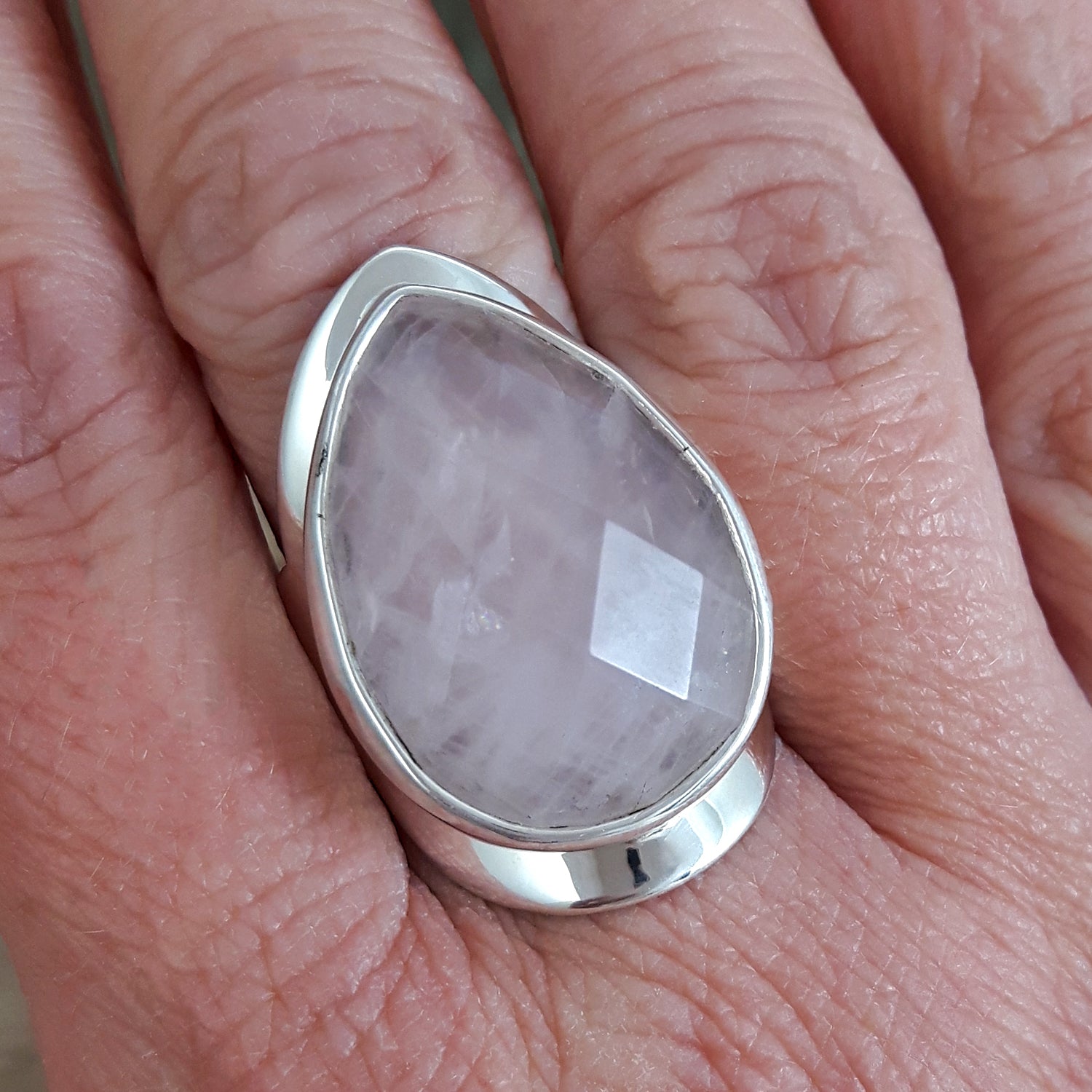 Elegance Teardrop Rose Quartz Large Adjustable Ring