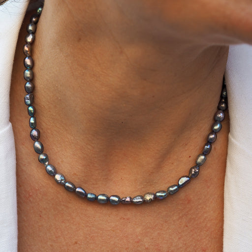 Elenita Iridescent Pearl Necklace
