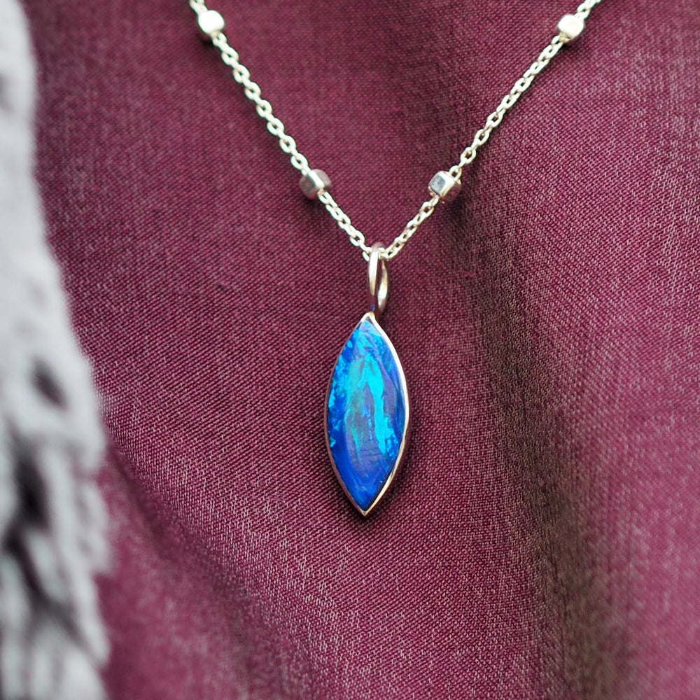 Flinder Blue Leaf Small Pendant