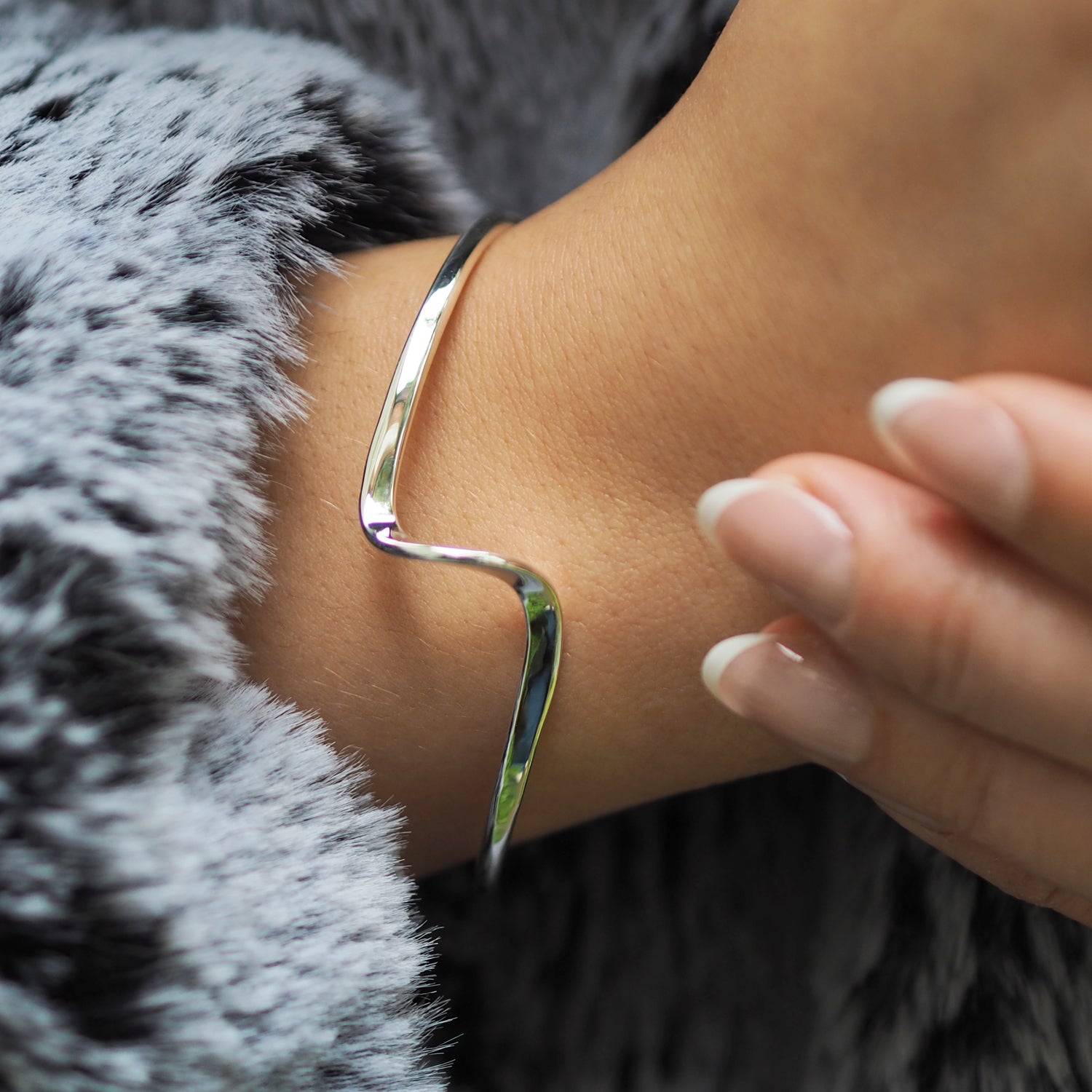 Hawaii Polished Cuff