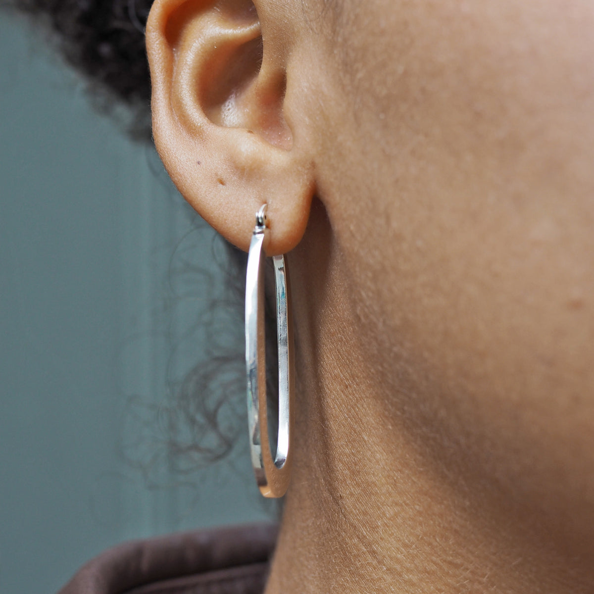 Ameli Oval Sterling Silver Hoop Earrings