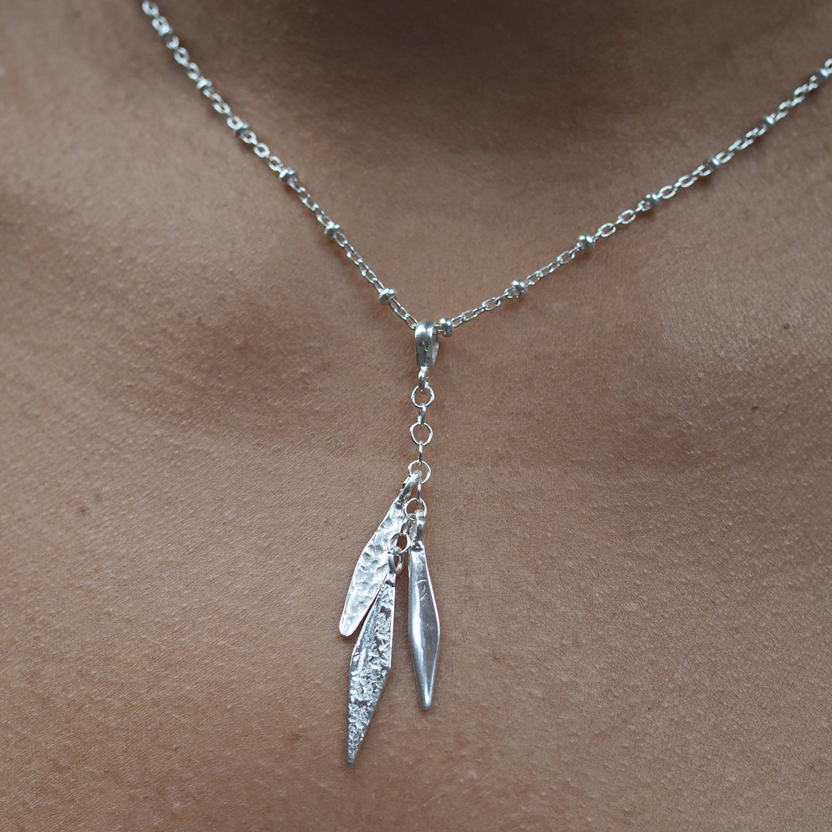 Foresta Feather Pendant