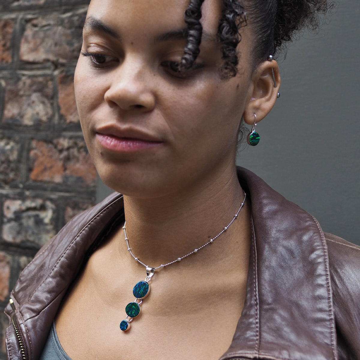 Flinder Emerald Dot Drop Earrings