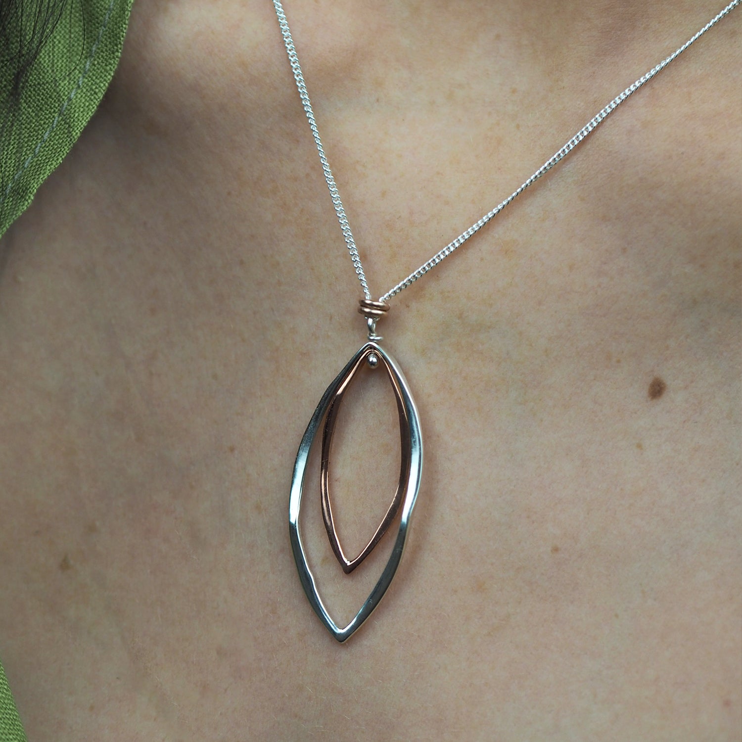 Forma Leaf Copper Silver Chain Pendant Necklace