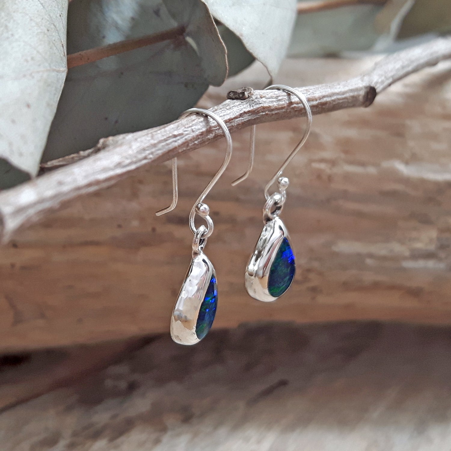 Flinder Droplet Emerald Drop Earrings