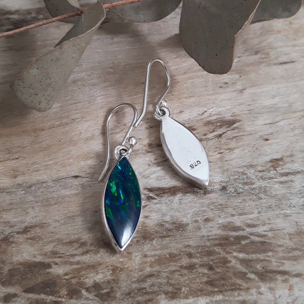Flinder Emerald Leaf Drop Earrings