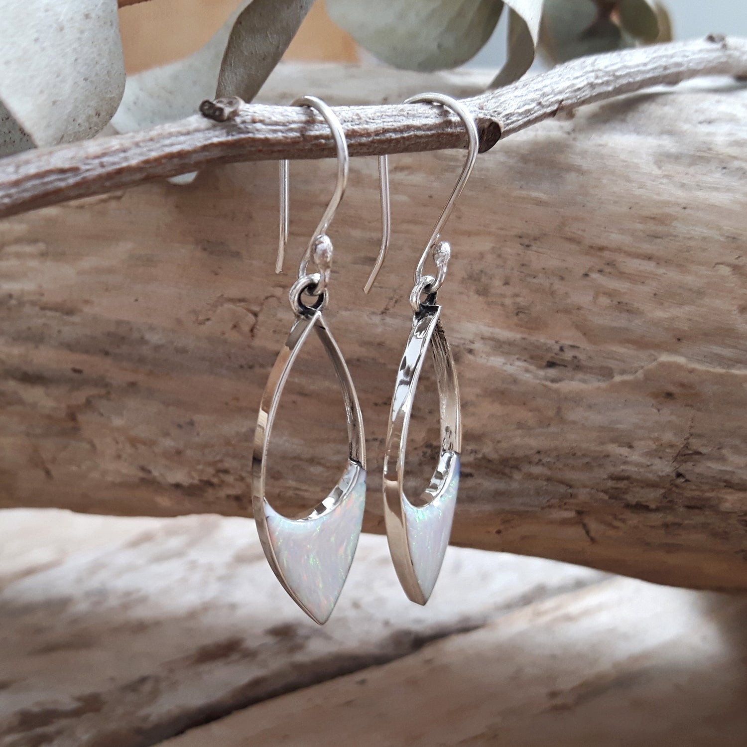 Flinder Finella White Drop Earrings