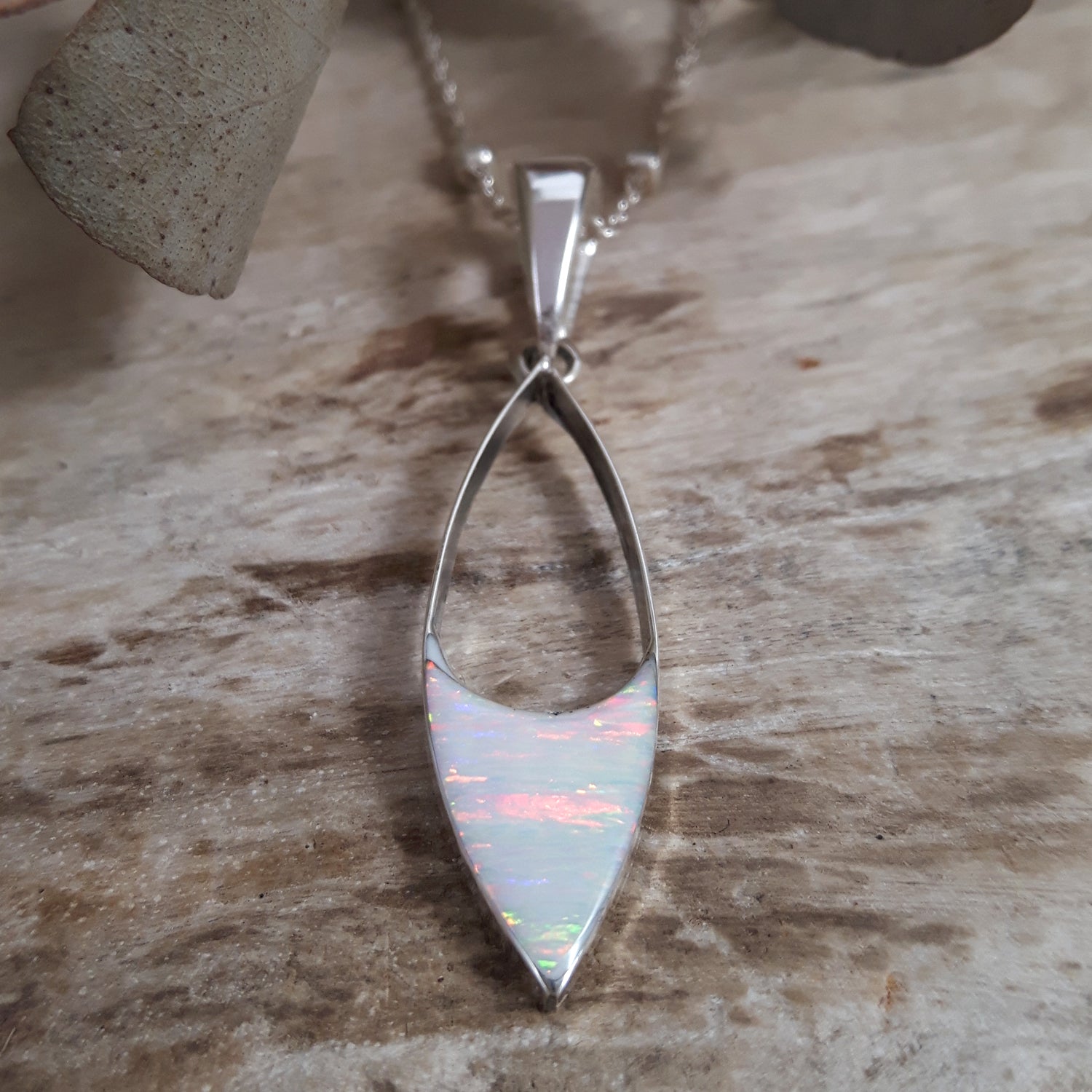 Flinder White Finella Pendant